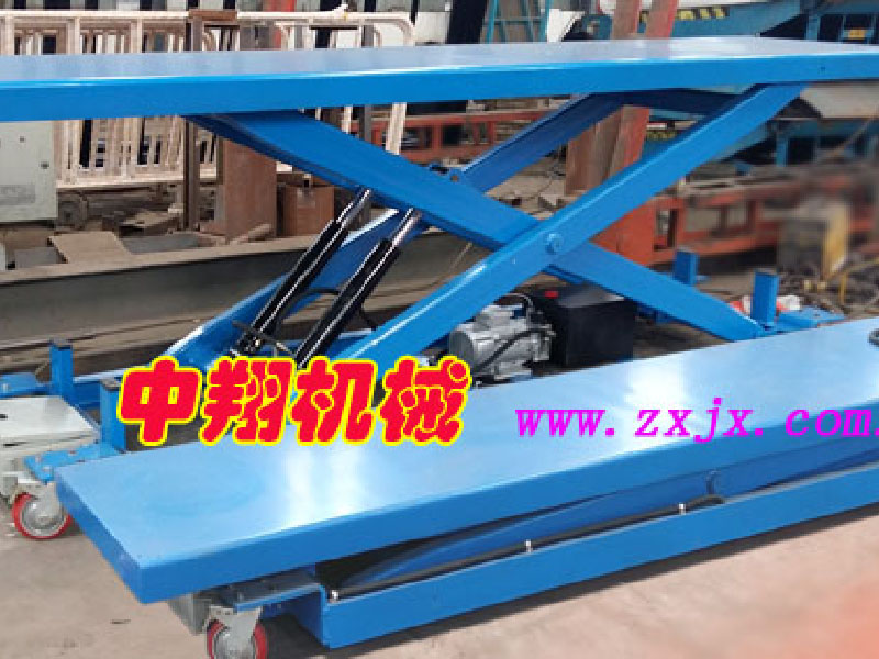 東風(fēng)汽車(chē)項(xiàng)目定制的液壓升降平臺(tái)提前完工，整裝待發(fā)！